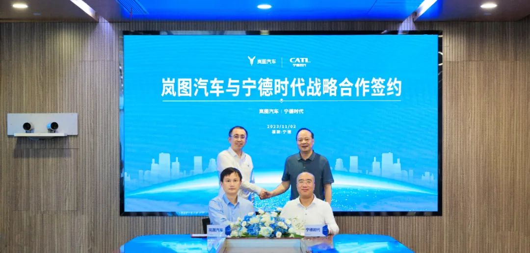 01-封面头图 (1).jpg 01-封面头图 (1).jpg