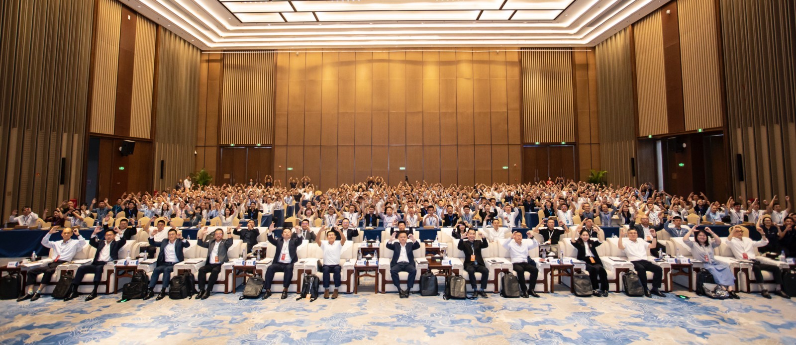 宁聚 图.jpg 宁聚 图.jpg