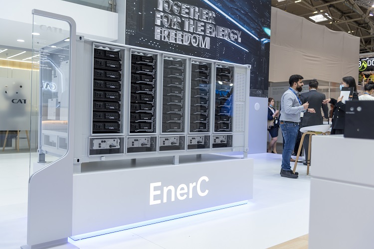 2 - 集装箱式液冷储能系统EnerC (20英尺尺度集装箱1比3还原制作).jpg